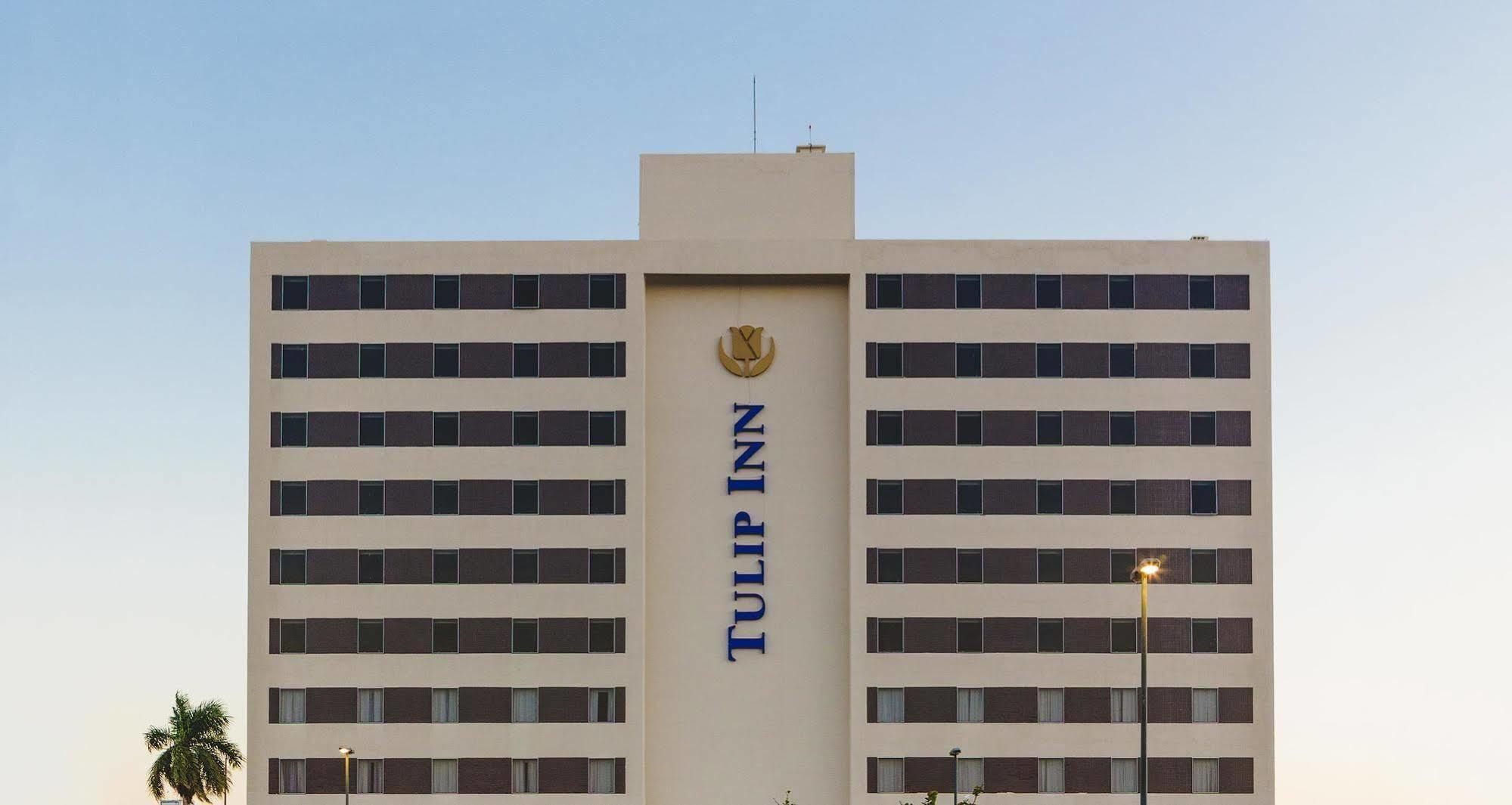 Tulip Inn Campos Dos Goytacazes Eksteriør billede